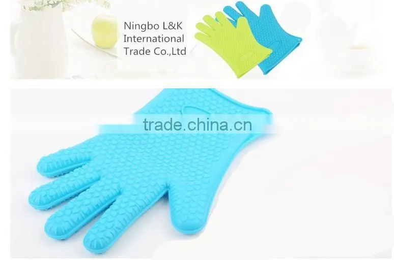 Waterproof bbq grill silicone oven mitt/ heat-resistant baking silicone glove/oven mitt