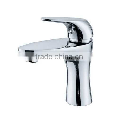 Cheap brass bathroom faucet ceramic sanitary ware
