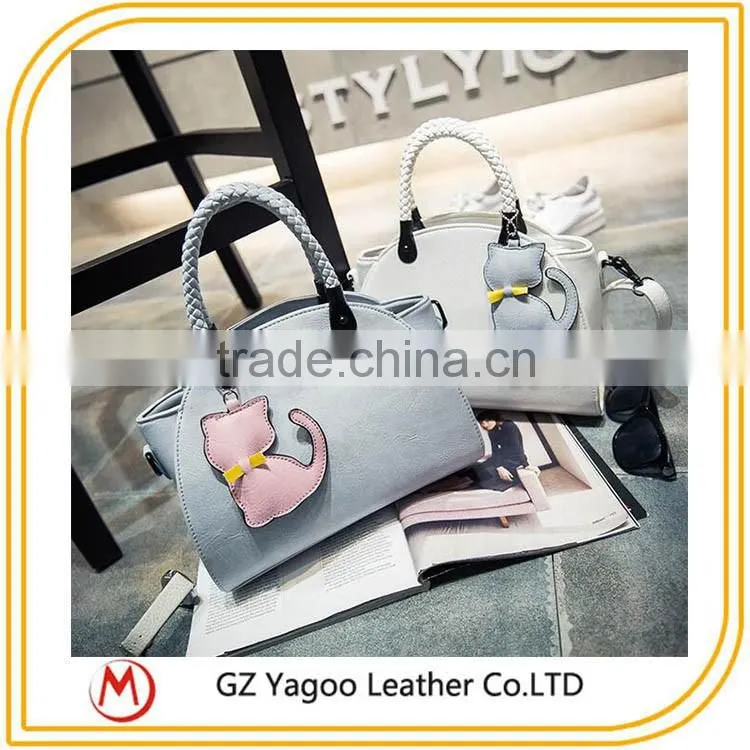 2016 wholesale China factroy retro lady handbag Korean leather bag bat wings