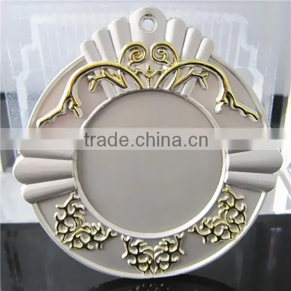 Hot Sale Sports Medal / Nickel Plated Marathon Medal / With Ribbon Running Medal