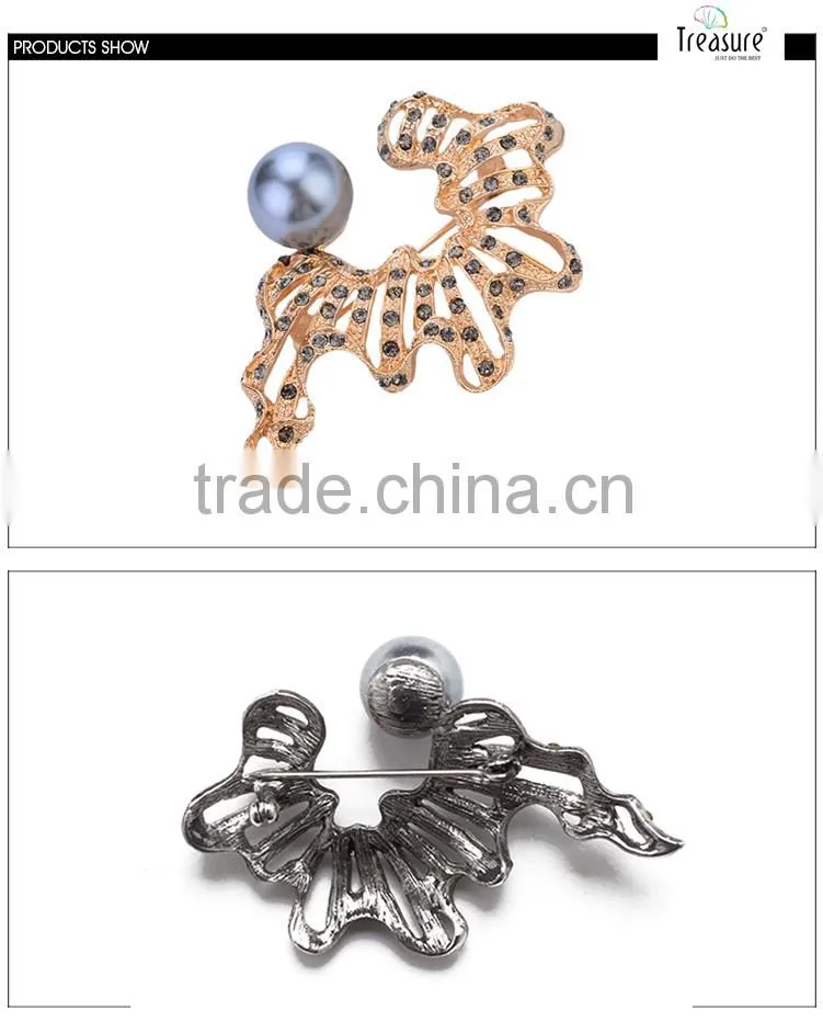 Brand Treasure pearl brooch wholesale yiwu new model fashion diamond pearl brooch wholesale