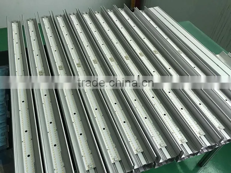 New design easy installed 4ft 5ft AC85-265V 50W 110LM/W hanging led line light