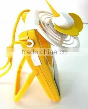 latest promotional boys gift item fan with solar battery