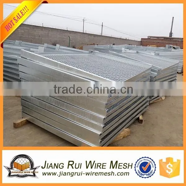 China manufacture building materials small hole expanded metal mesh price