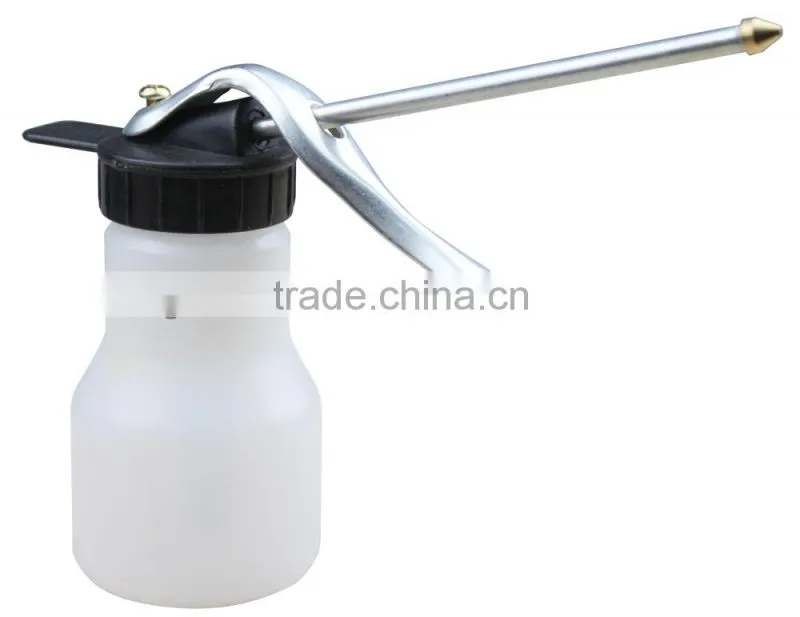 Right Tools R-AT43 plastic PUMP OILER
