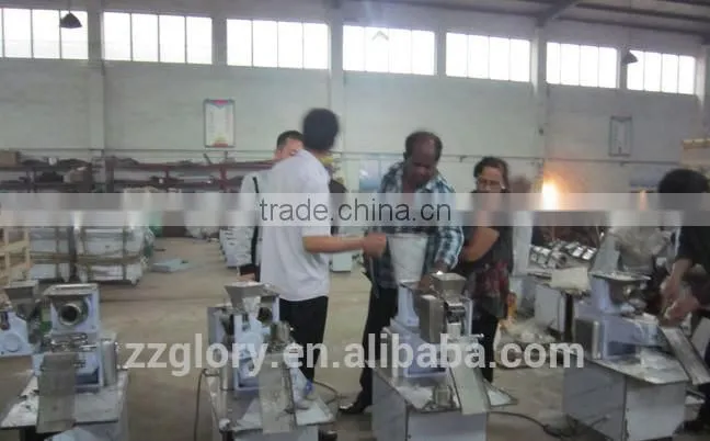 2016 Top Selling JGB-80 Competitive Small Samosa Dumpling Making Machine
