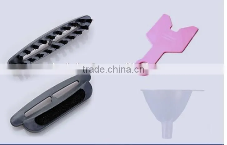 CY099 domestic handheld Mini steam hanging ironing domestic handheld Mini steam hanging ironing machine brush