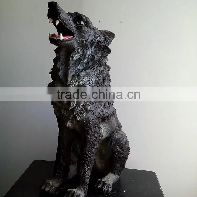 Resin wolf figure