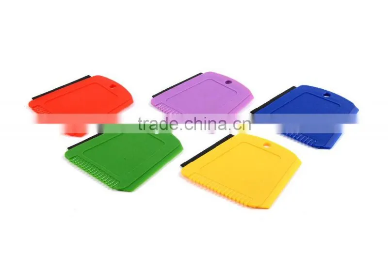 Ice scraper
