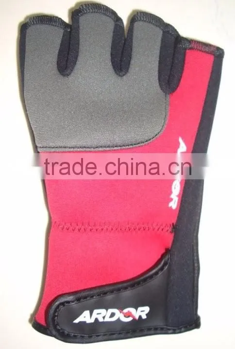 2016 Newstar winter neoprene sport glove for outdoor skiing