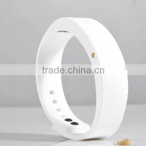 Stylish Gifts Heart Rate Monitor Smart Bracelet thumbnail-1
