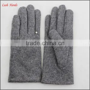 Ladies Cheap Grey Woolen Gloves With Finger Ring thumbnail-3