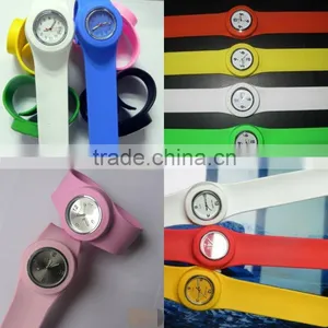 2015 Brand New Colorful Sports Silicone Watch thumbnail-1