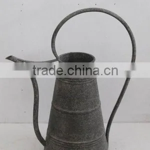 100567MC-metal Watering Can thumbnail-1
