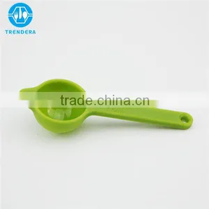 Colorful Hot Selling Plastic Measuring Spoon thumbnail-1