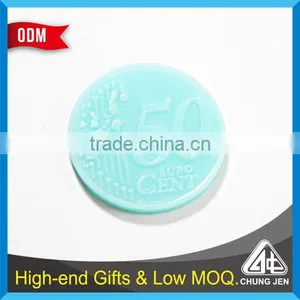 Wholesale Bulk Cheap Custom Euro Supermarket Trolley Cart Coin Plastic thumbnail-4