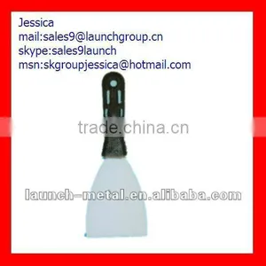 Plastic Handle Scraper thumbnail-1