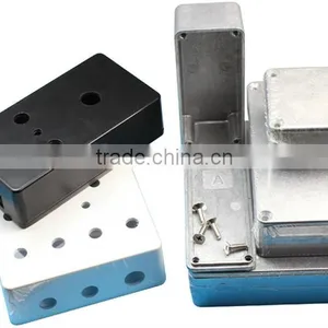 1590LB Small Diecast Aluminum Enclosures Hammond thumbnail-5