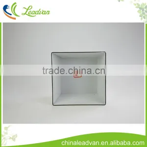 Wholesale Reusable Large White Square Galvanized Metal Flower Pots and Vases thumbnail-3