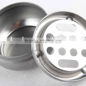 Hot Selling Round Iron Ashtray thumbnail-3