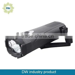 New Hand Crank Dynamo Flashlight Torch thumbnail-1