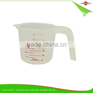 ZY-L1045 Food Grade Clear Plastic Measuring Cup 250 ml With Handle thumbnail-1