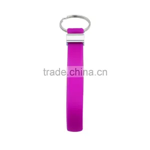 2017 Hot Selling Wholesale Promotional Gifts Colorful Silicone Keychain 3d Pvc Rubber Keychain Keyring thumbnail-4