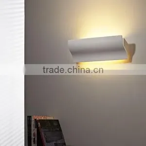Adjustable up and Down Led Wall Lamp thumbnail-1