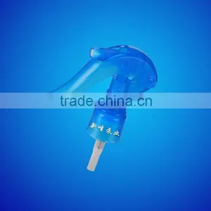2015 High Quality Plastic Trigger Sprayer for Watering Bottle thumbnail-1