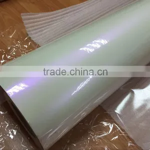 Pearl White Car Wrap Film 1.52*20m With Air Free Bubbles , Chameleon Pearl White to Purple Car Wrap Film thumbnail-3
