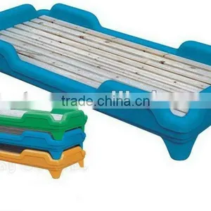 Plastic Baby's Cot Prototype Maching thumbnail-1