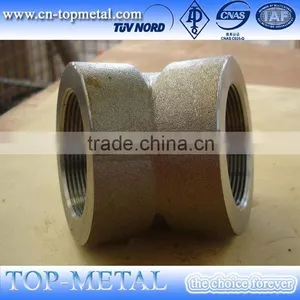 Threaded End Carbon Steel Pipe Fitting thumbnail-1