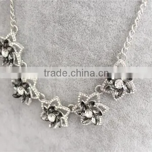 Cheap Price White Gold Plated Jewelry, Fashionable Design Jewerly Flower Crystal Necklace thumbnail-5
