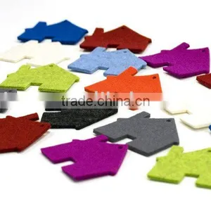 Felt Ornament thumbnail-1