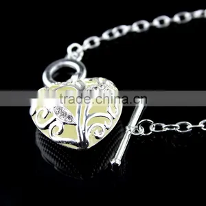 Glowing Bracelet Silver Glow in Dark Heart Pendant Luminous Bracelet thumbnail-3