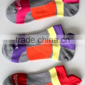 Arch Support Heel Cushioning Cotton Sport Ankle Socks thumbnail-2