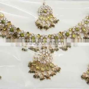 Bridal Jewelry thumbnail-1