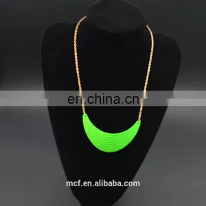 Wholesale Crystal Diamond Rhinestone Fashion Pendant Necklace MCB-0038 thumbnail-3