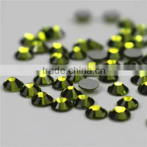 Top Quality Wholesale Army Green Flatback Non Hotfix Tape Rhinestones for Weddingdress thumbnail-2