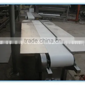 Flat Conveyor/ Poultry Carcass Cutting With Worktable thumbnail-3