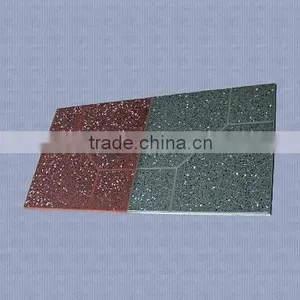 KBJX Red and Green Cement Tiles thumbnail-1