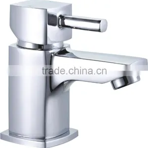 Single Lever Wash Basin Mixer Tap thumbnail-1