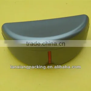 Custom Logo Pvc Sunglasses Case thumbnail-1