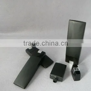 Plastic Cosmetic Lotion Bottle With Plastic Plug thumbnail-1