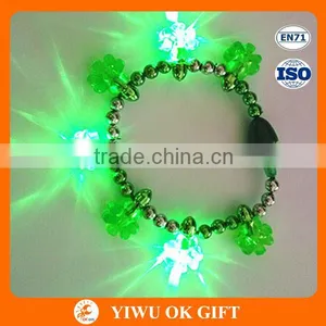Lucky Flashing LED Green Shamrock Bracelets for Happy/st Patrick's Day Gift thumbnail-2