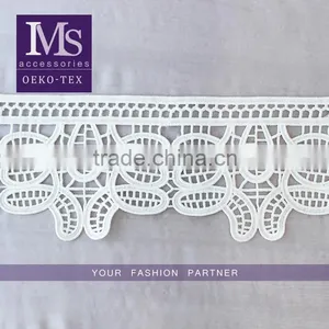 High Quality 13.5cm Width Water Soluble Polyetser Crochet Trim in White thumbnail-1