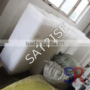 2016 Mushroom Plastic Crate With Lid For Bottles thumbnail-1
