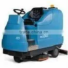 Rotomoulded Rider Cleaning Machine thumbnail-1