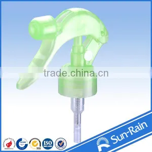 Good Quality Plastic Micro Trigger Pump Sprayer Made in China thumbnail-1
