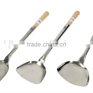 Stainless Steel Wok Turner W/Wooden Handle (Spatula) 12"/14"/16" thumbnail-1